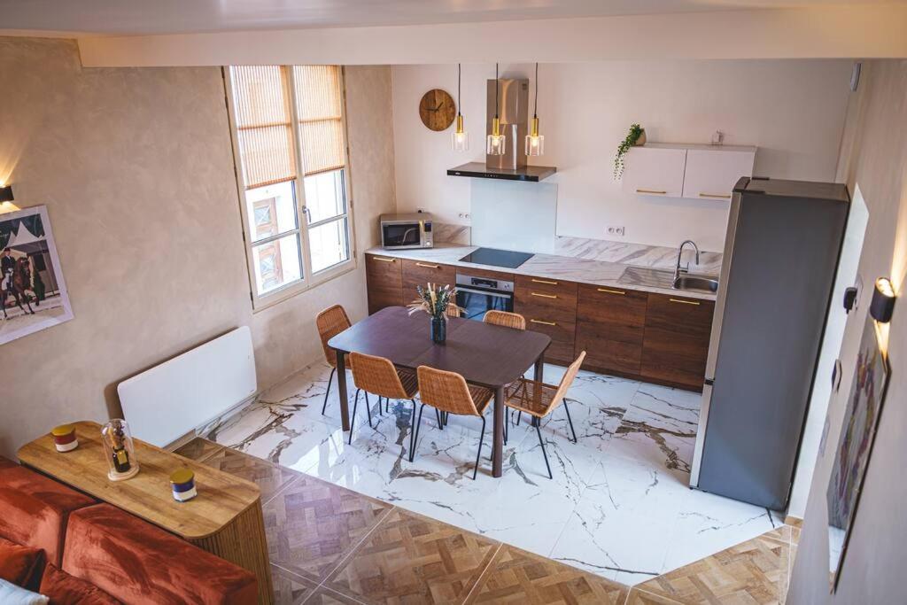 The House Of Celeste Saumur Buitenkant foto